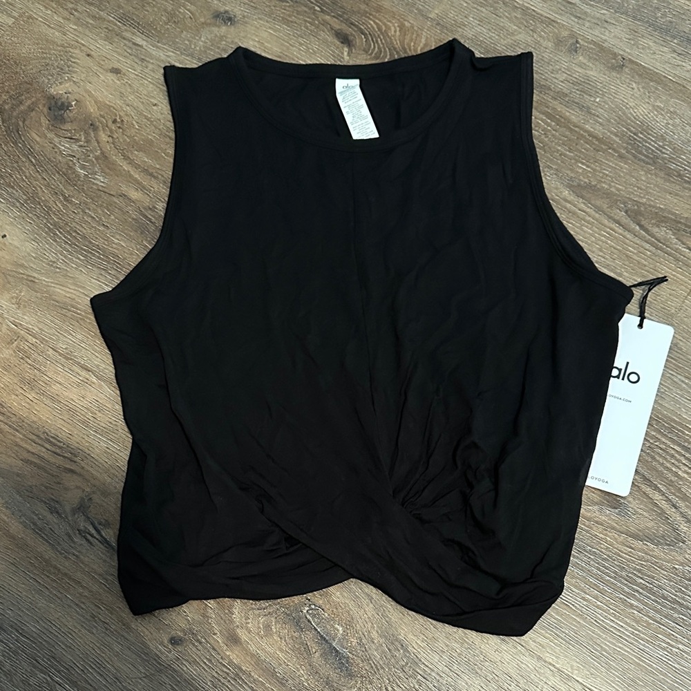 Alo Cover Tank - Picture 3 of 6